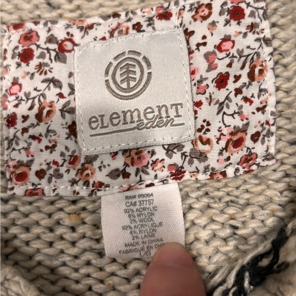 Element Beige Sweater with Red and Black Pattern - Picture 4 of 4